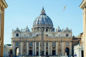 Wycieczki do Rzymu i Watykanu dla seniorów samolotem